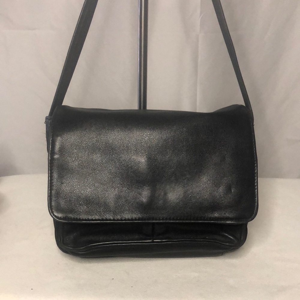 JACQUELINE FERRAR Vintage black buttery soft leather handbag.